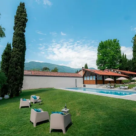 Onedo Аббадия Лариана